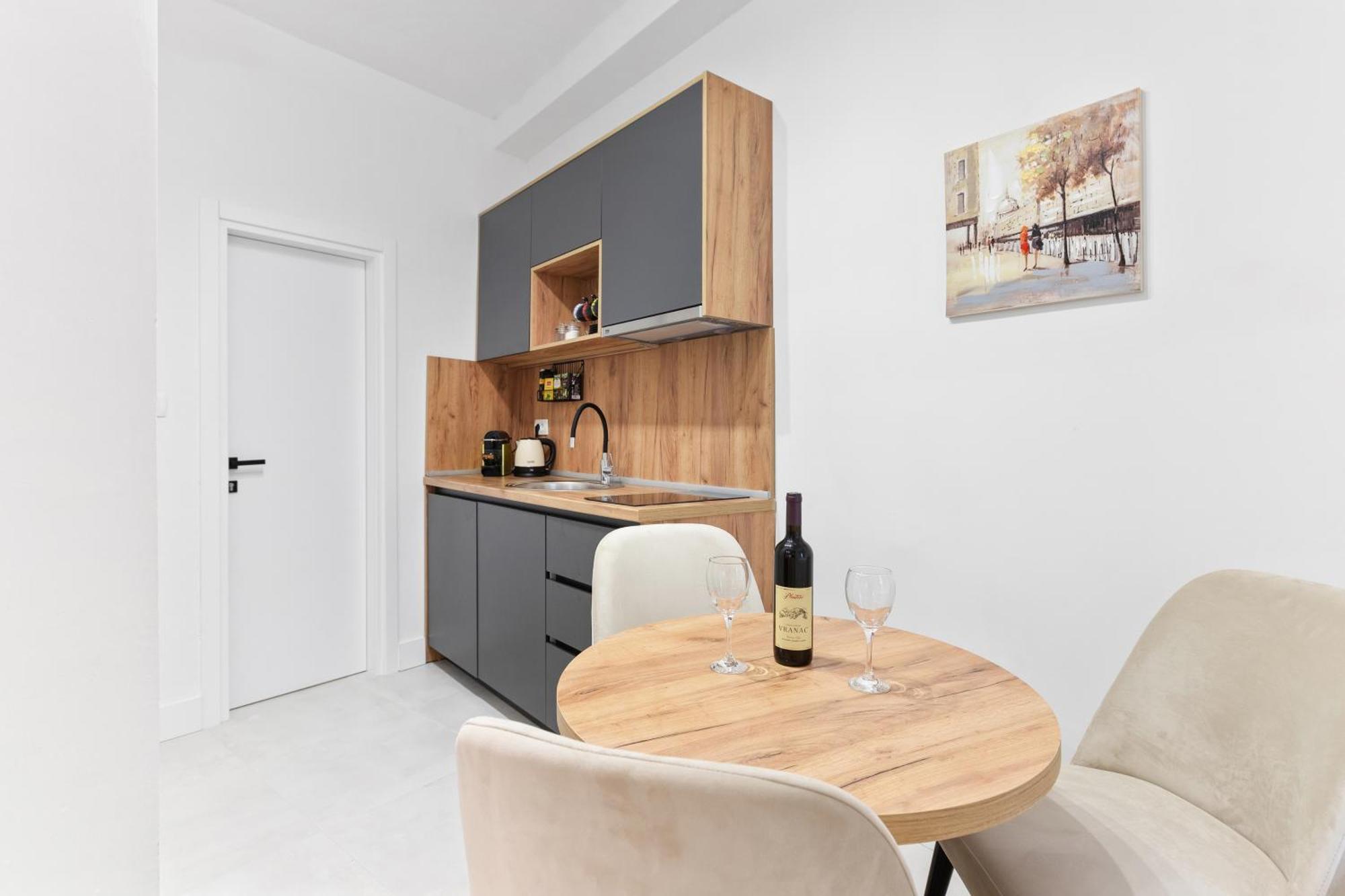 Apartment Old Town 466 *